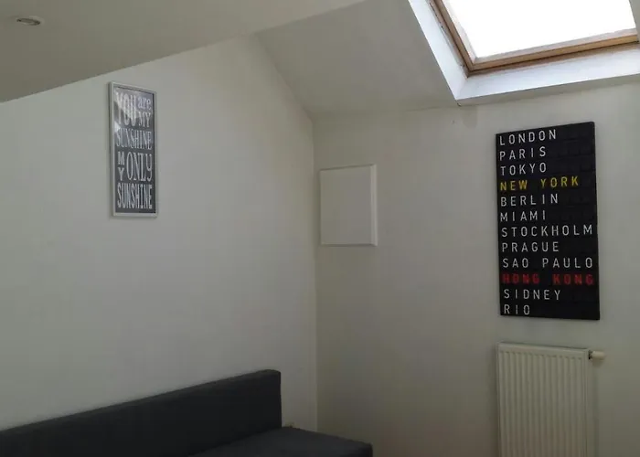 central duplex sleeps 4